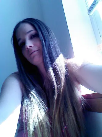 OnlyFans cuenta findingmyselfagain header 2