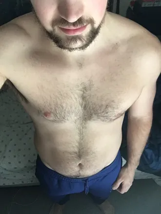 OnlyFans cuenta bravvy header 2