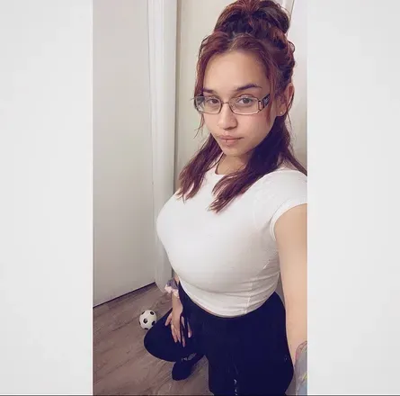 OnlyFans cuenta sexiiirose avatar 1