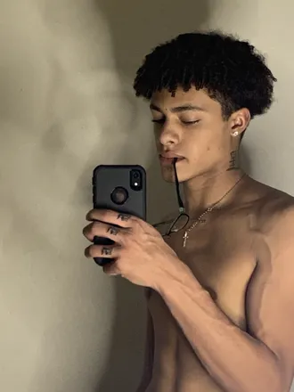 OnlyFans cuenta ouyeacj header 2