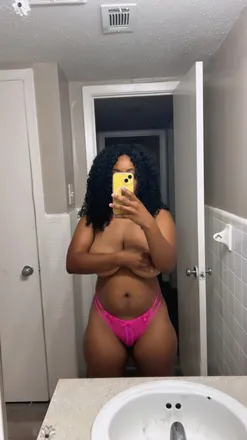 OnlyFans cuenta misstrinece header 2