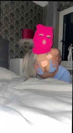 OnlyFans account  penelopedias header 2