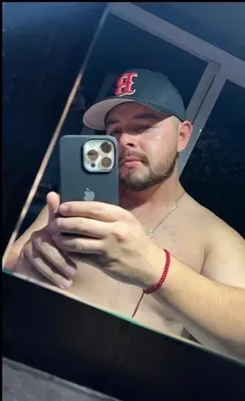 OnlyFans account  maclovio94 avatar 1