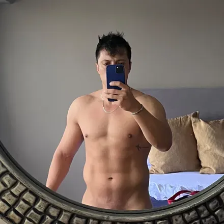 OnlyFans cuenta charly131 avatar 1