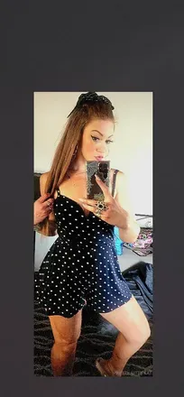 OnlyFans cuenta lilredridingcox avatar 1