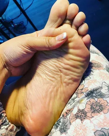 OnlyFans account  exofeets avatar 1