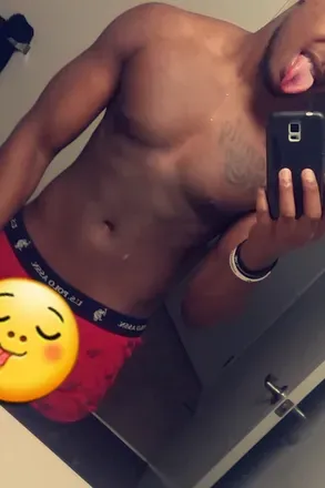 OnlyFans cuenta black_roses96 avatar 1