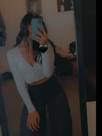 OnlyFans cuenta extremelysexywifey21 avatar 1