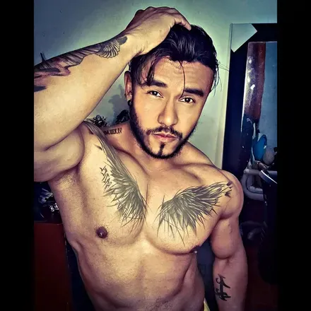 OnlyFans cuenta ngenjuro avatar 1