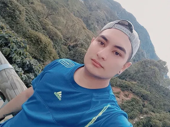 OnlyFans account  andy-17 avatar 1