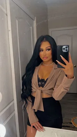 OnlyFans account  juleshasfun header 2