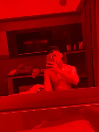 OnlyFans cuenta tomasmacia header 2