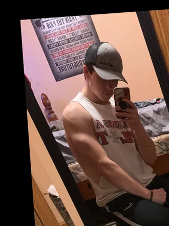 OnlyFans cuenta u197648105 header 2