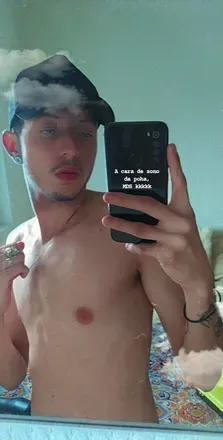 OnlyFans account  leoburssonaro avatar 1