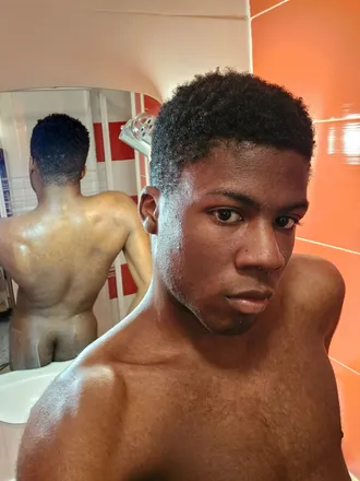 OnlyFans cuenta angelovedick header 2