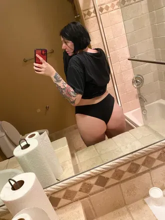 OnlyFans account  robbi_win avatar 1