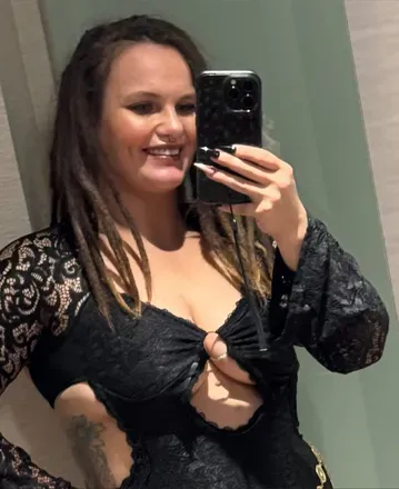 OnlyFans cuenta smokinsindy avatar 1