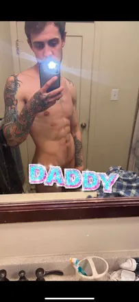 OnlyFans account  daddy.bee header 2