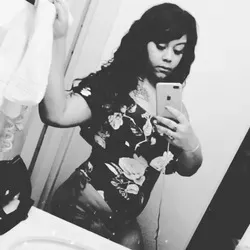 OnlyFans cuenta honeybe avatar 1