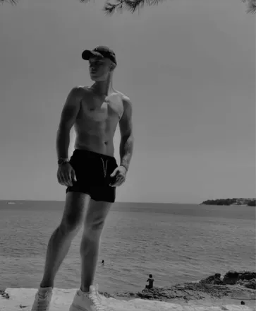 OnlyFans cuenta labzz3 header 2