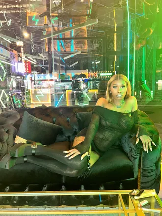 OnlyFans cuenta thebaddiedanivee header 2