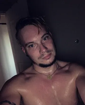 OnlyFans cuenta u42402379 avatar 1