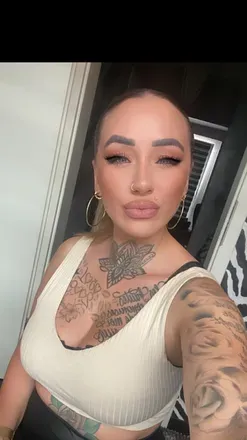 OnlyFans account  bellray avatar 1