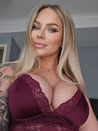 OnlyFans cuenta bigbootybritish avatar 1