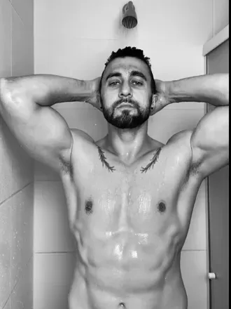 OnlyFans account  rianxy avatar 1