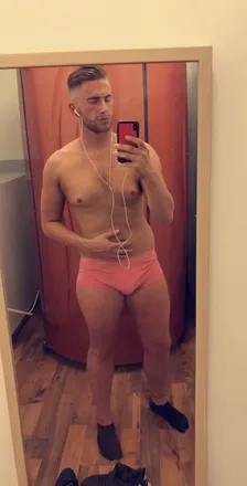 OnlyFans cuenta bobbywins1 header 2