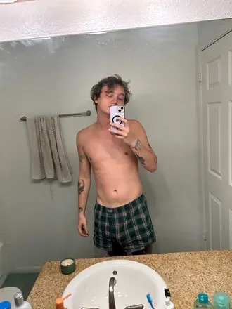 OnlyFans cuenta honeynutthomo avatar 1