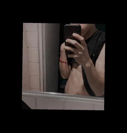 OnlyFans cuenta yareko_03 header 2