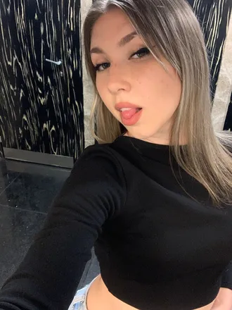 OnlyFans cuenta camiizzzst header 2