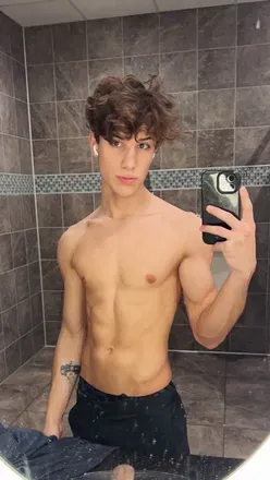 OnlyFans cuenta sebastiancruzxxx avatar 1