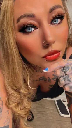 OnlyFans cuenta krzibeautiful avatar 1