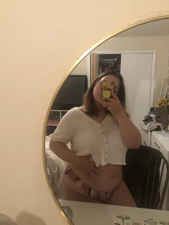 OnlyFans account  lightsoffnon avatar 1