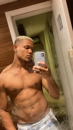 OnlyFans cuenta gatopretocatblack avatar 1