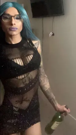 OnlyFans cuenta prettyinink.0 avatar 1
