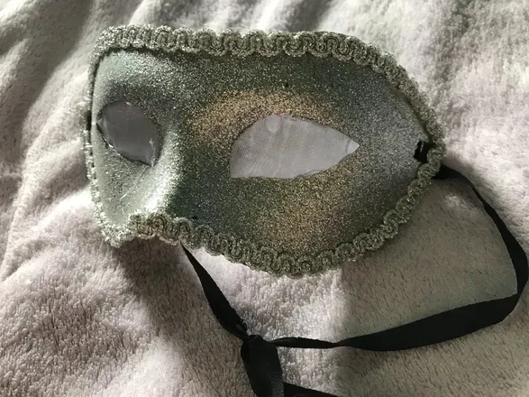 OnlyFans cuenta ava.mask26 header 2