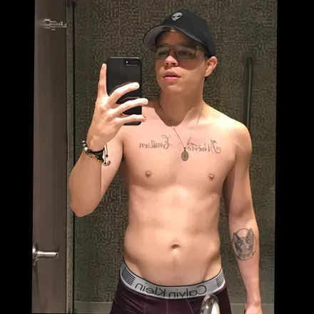 OnlyFans cuenta miguelarenas103 avatar 1