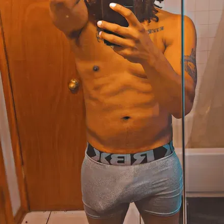 OnlyFans account  boyfriendnumbatwo avatar 1