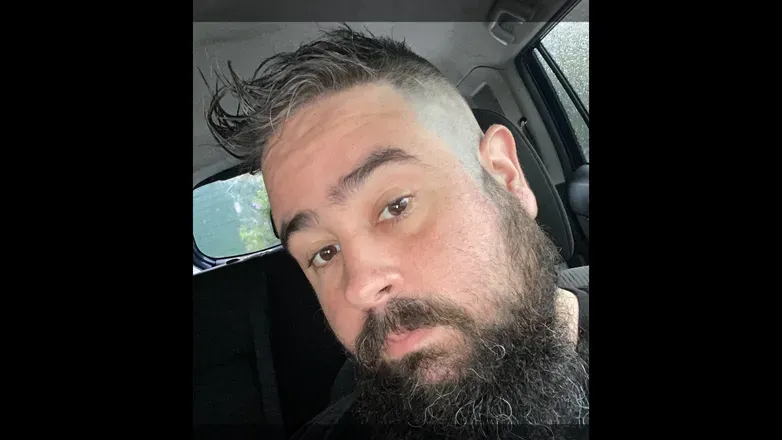 OnlyFans account  samcrowe avatar 1
