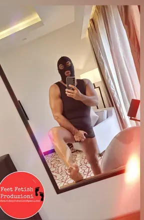 OnlyFans cuenta feetfetishproduzioni avatar 1