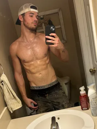 OnlyFans cuenta skinnyfitboy02 avatar 1