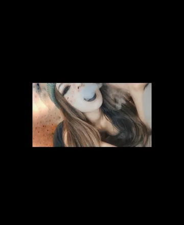 OnlyFans cuenta ellaroyale header 2