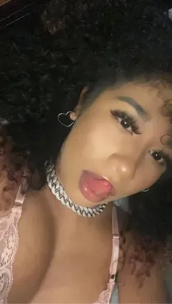 OnlyFans cuenta olilmisscurlydevil avatar 1