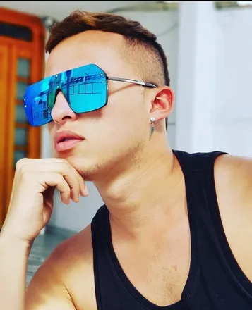 OnlyFans cuenta moyita21 header 2
