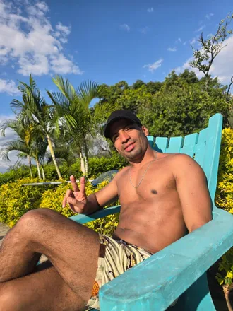 OnlyFans cuenta u7335247 header 2