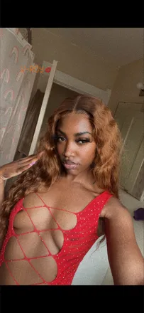 OnlyFans cuenta brightchocolate header 2