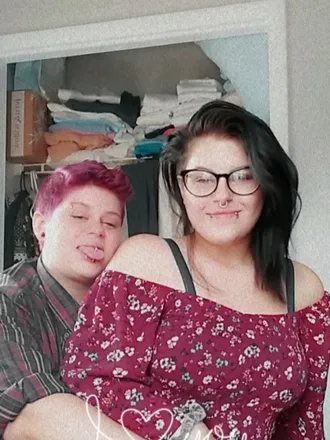 OnlyFans cuenta leocolleen1128 header 2